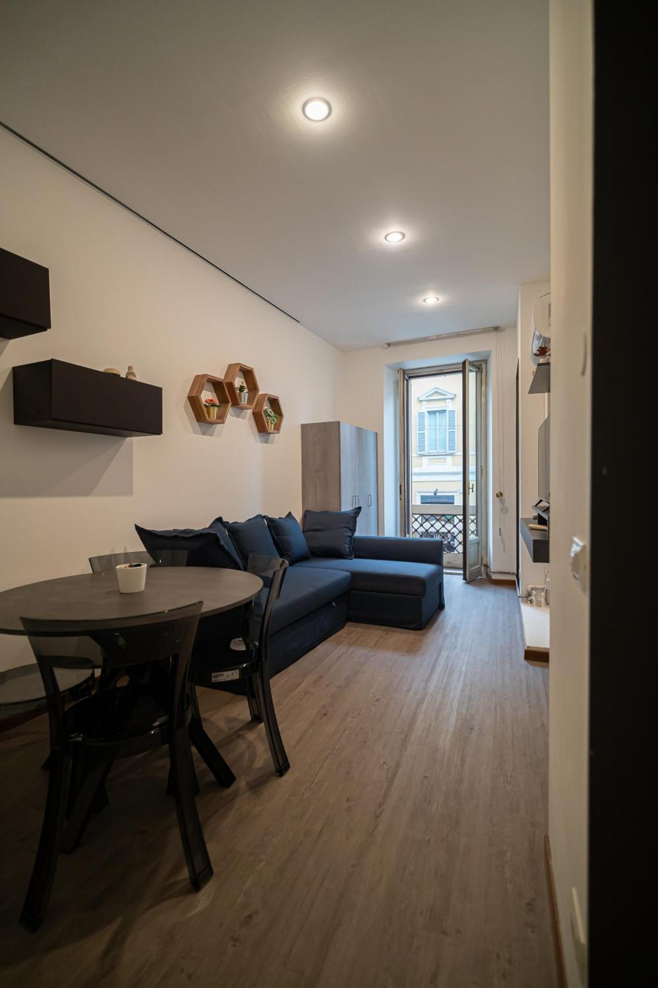 Corso Venezia View With Private Balcony - Corso Venezia Appartamento